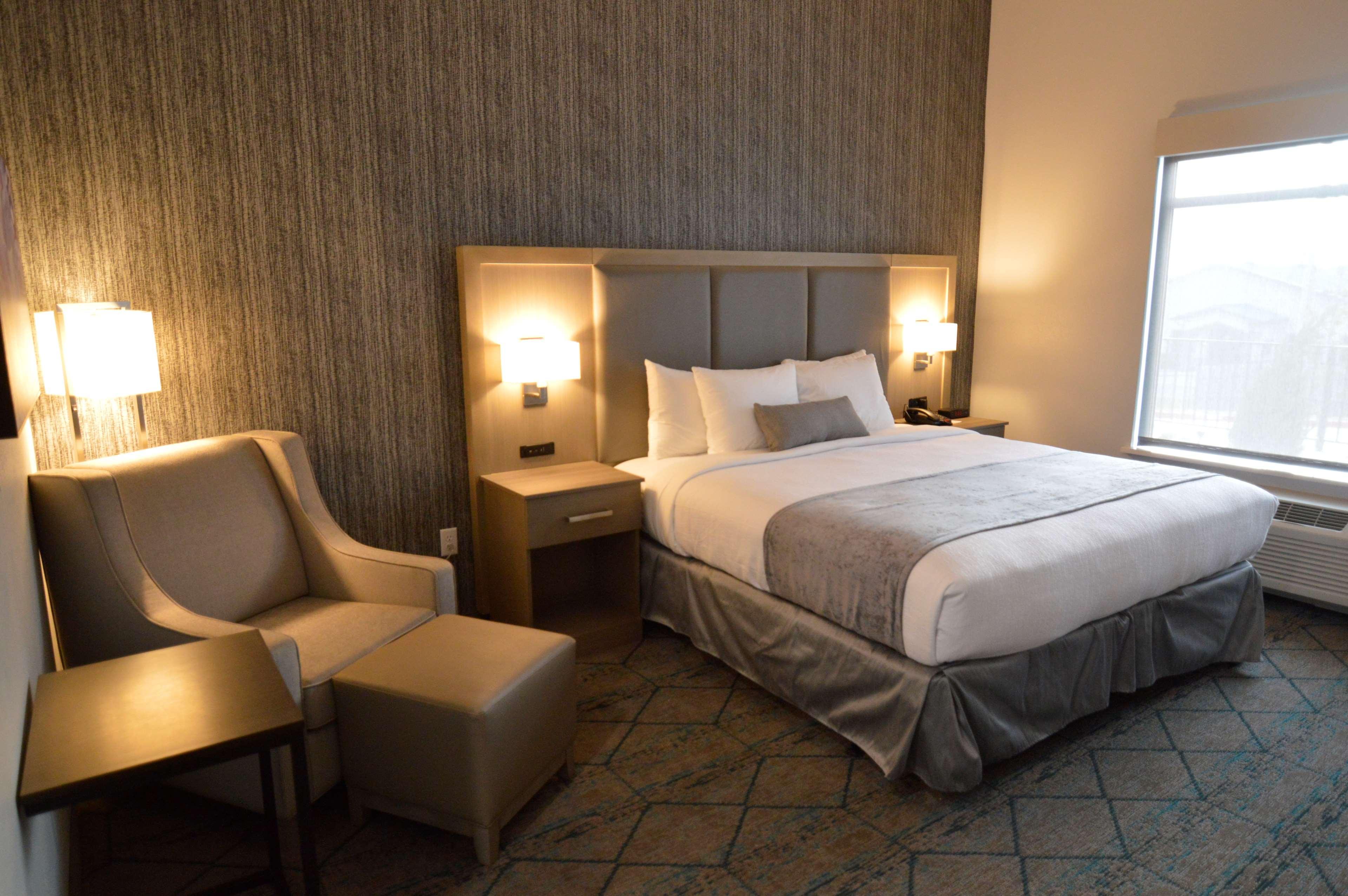 Best Western Plus Executive Residency Oklahoma City I-35 Buitenkant foto