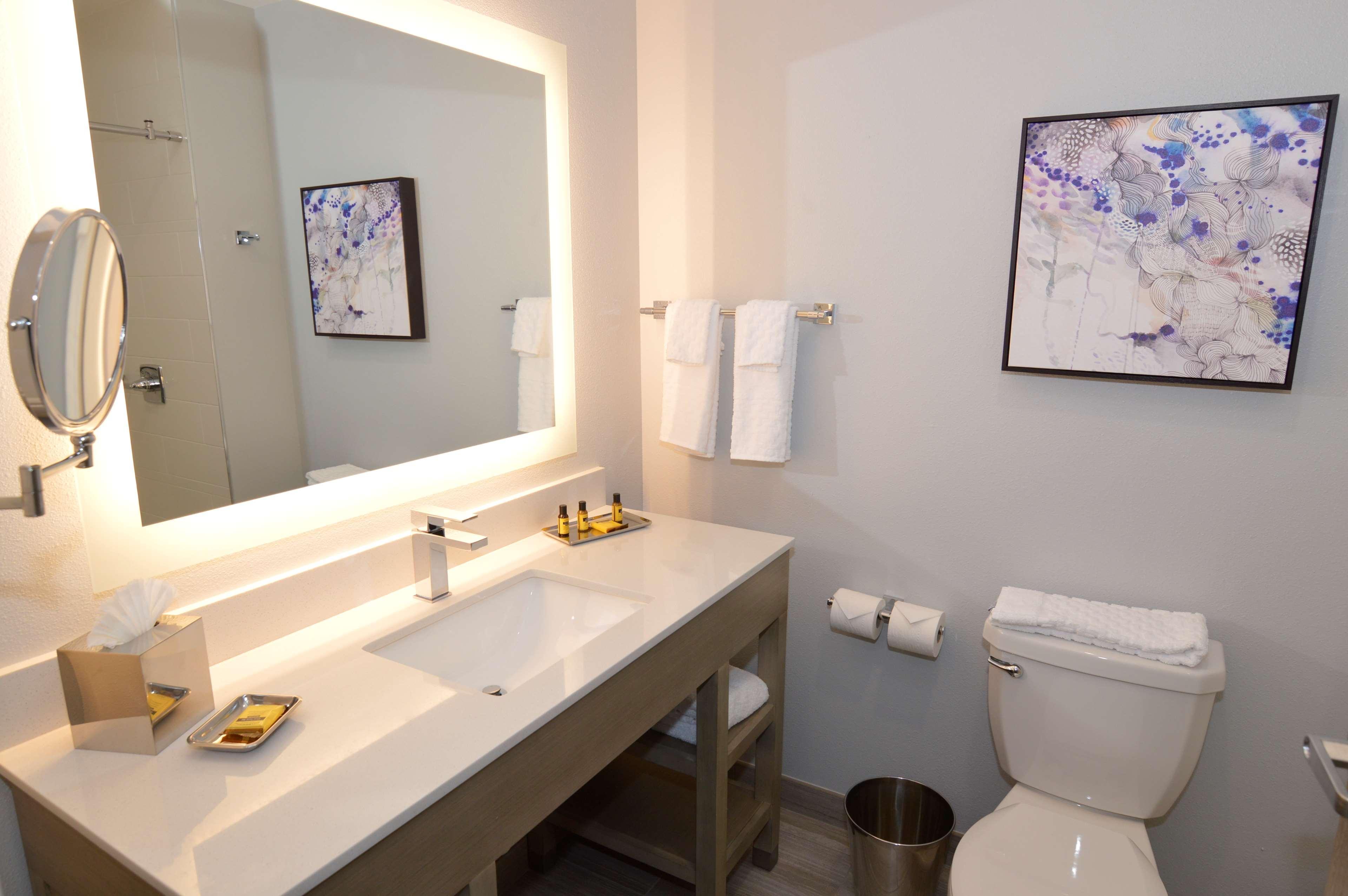 Best Western Plus Executive Residency Oklahoma City I-35 Buitenkant foto