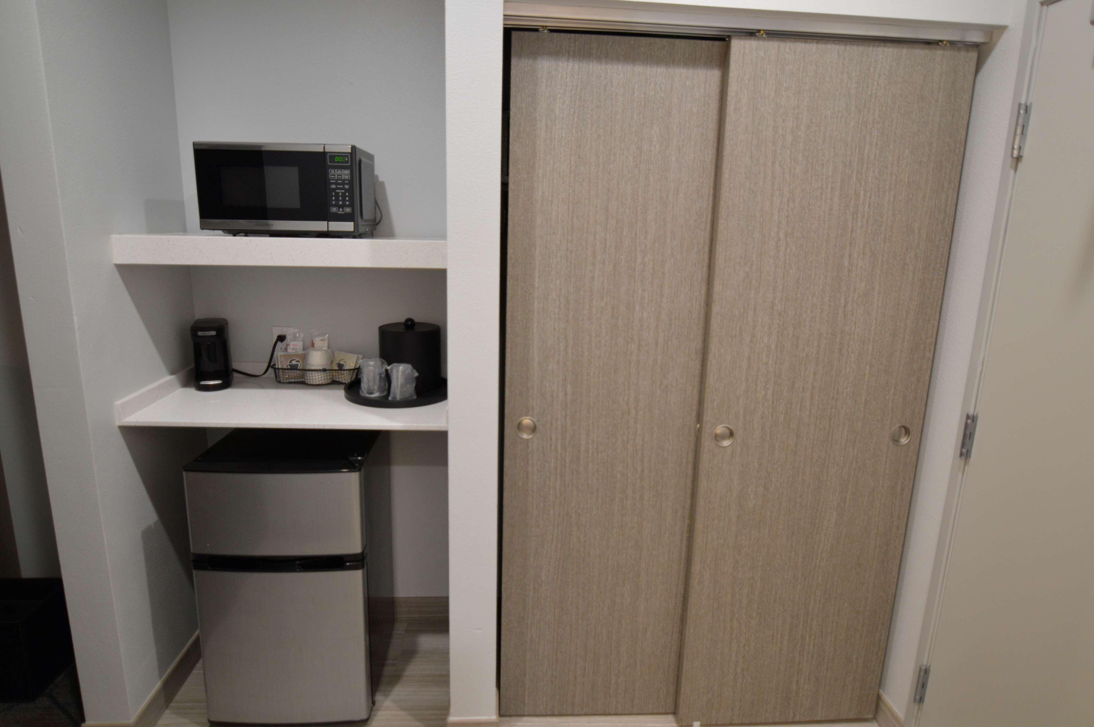 Best Western Plus Executive Residency Oklahoma City I-35 Buitenkant foto