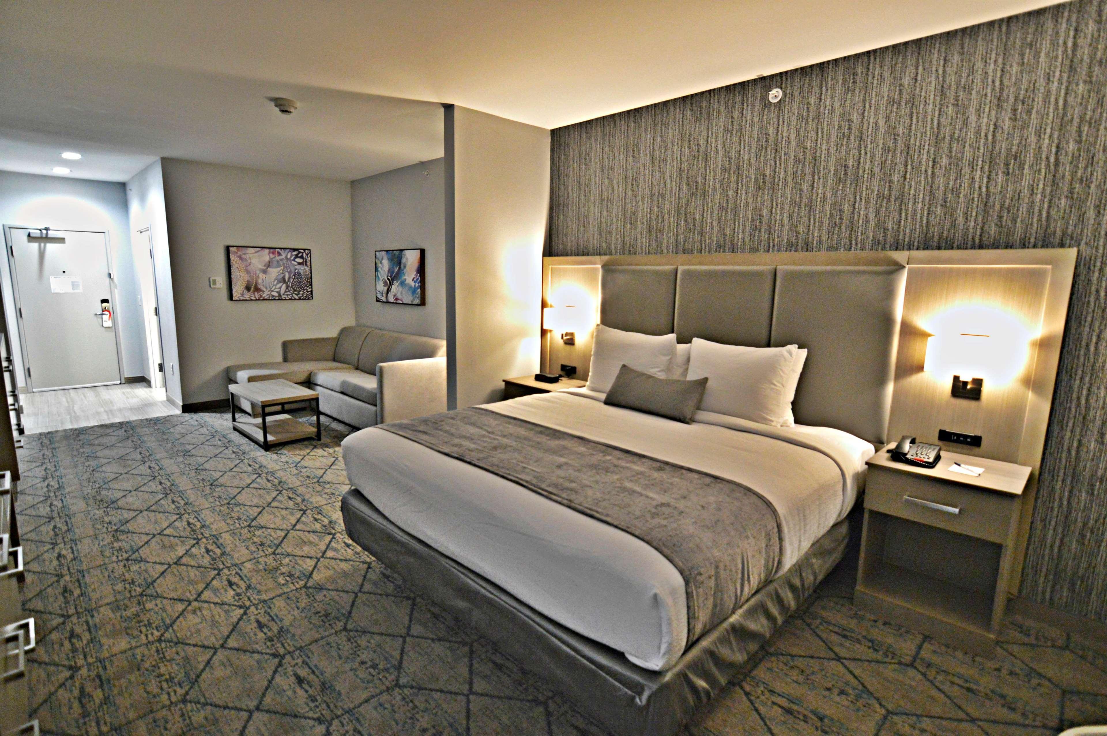 Best Western Plus Executive Residency Oklahoma City I-35 Buitenkant foto